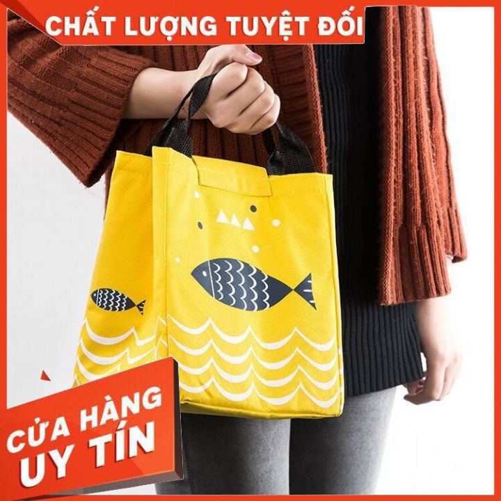 [XẢ KHO RẺ VÔ ĐỊCH] Túi Giữ Nhiệt Đựng Đồ Ăn Tiện Dụng Hình Cá Có Quai Xách Các Màu