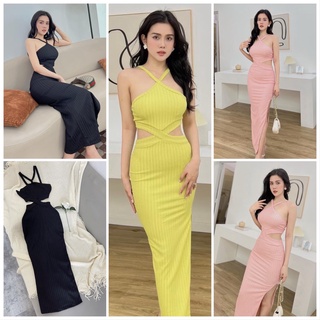 Đầm Body Cách Điệu Hở Eo Cổ Yếm