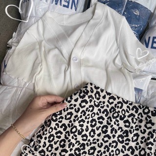 Set áo cổ V gân+chân váy beo
