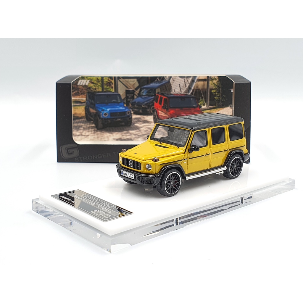 Xe Mô Hình Mercedes-AMG G63 2019 Tỉ lệ 1:64 Hãng sản xuất Motor Helix ( Vàng )