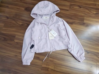 Áo gió Pull n bear dư xịn bao check tẹt