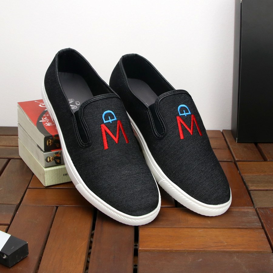 [Mã FASHIONMALLT4 giảm 15% tối đa 30K đơn 150k] Giày lười vải nam thêu chữ MĐ G421 đen đế trắng