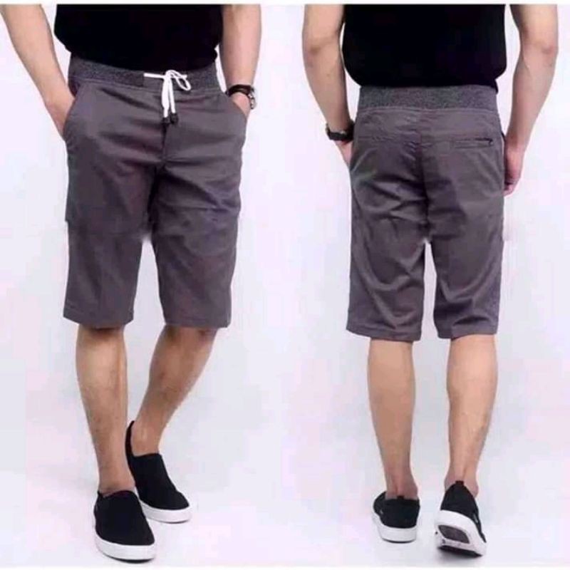 Quần Short chinos chất liệu Cotton sắt