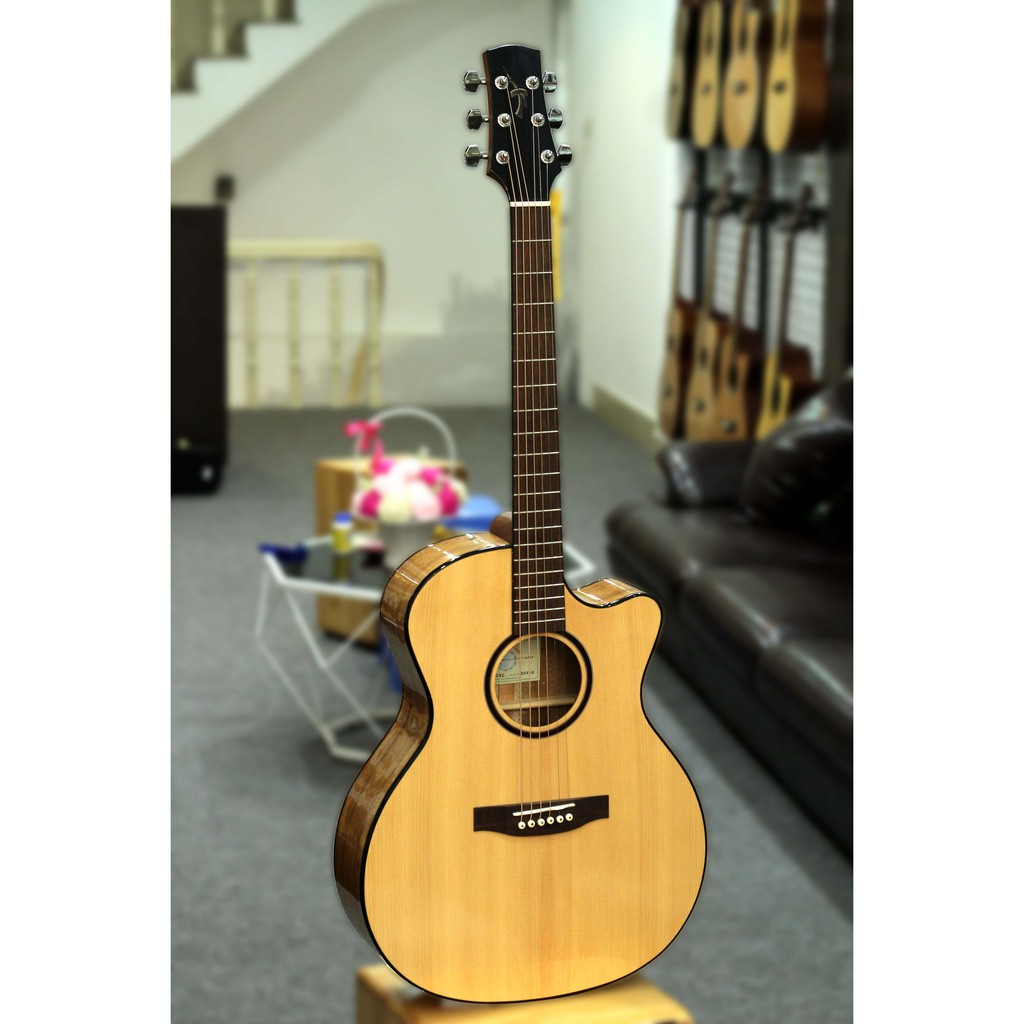 Đàn Guitar Acoustic Handmade Thuận Guitar AT-03C+ Tặng bao da +capo + pic + ty chỉnh cần