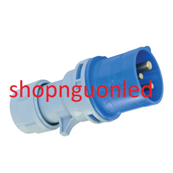 Phích cắm công nghiệp di động Hiệu Panasonic F013-6ECO, phích cắm 3 pha cách điện tốt và chống va đập...