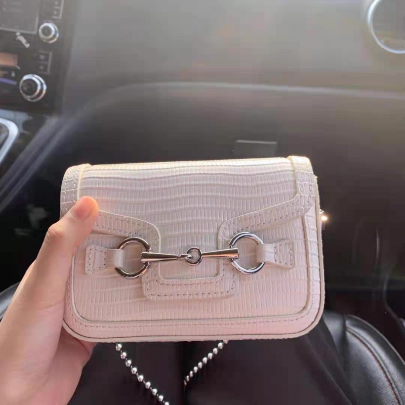 Túi đeo vai mini phối dây xích phong cách retro Pháp dễ thương