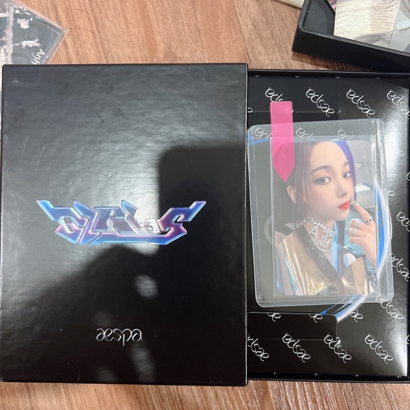 Bộ ảnh thẻ aespa GIRLS deluxe box