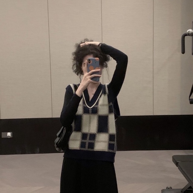 Áo Sweater Dệt Kim Sát Nách Cổ Chữ V Dáng Rộng Thời Trang Cho Nữ | BigBuy360 - bigbuy360.vn