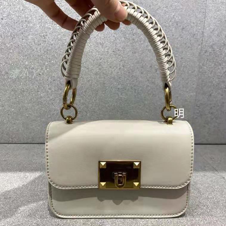 Túi xách nữ đeo chéo hàng hiệu xuất dư TX20