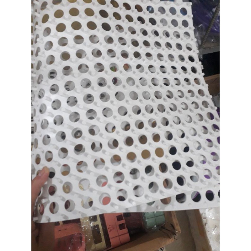 tấm lót sàn trống trượt