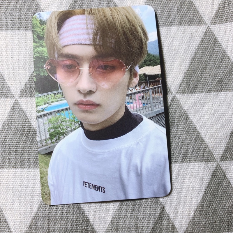 Card album Noeasy các Thành viên nhóm nhạc Trẻ Lạc - Stray Kids