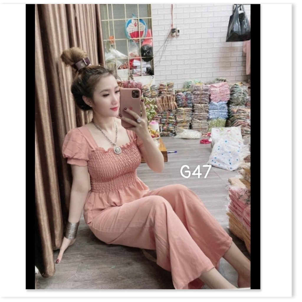 Set áo cổ u tay ngắn nhún ngực xòe quần dài ống rộng