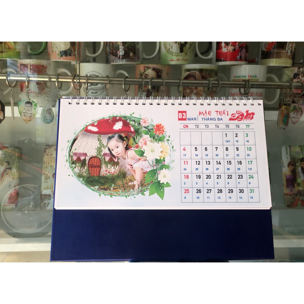Lịch để bàn in hình em bé