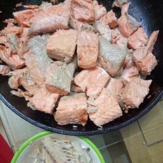 200gr Ruốc cá hồi dành cho bé