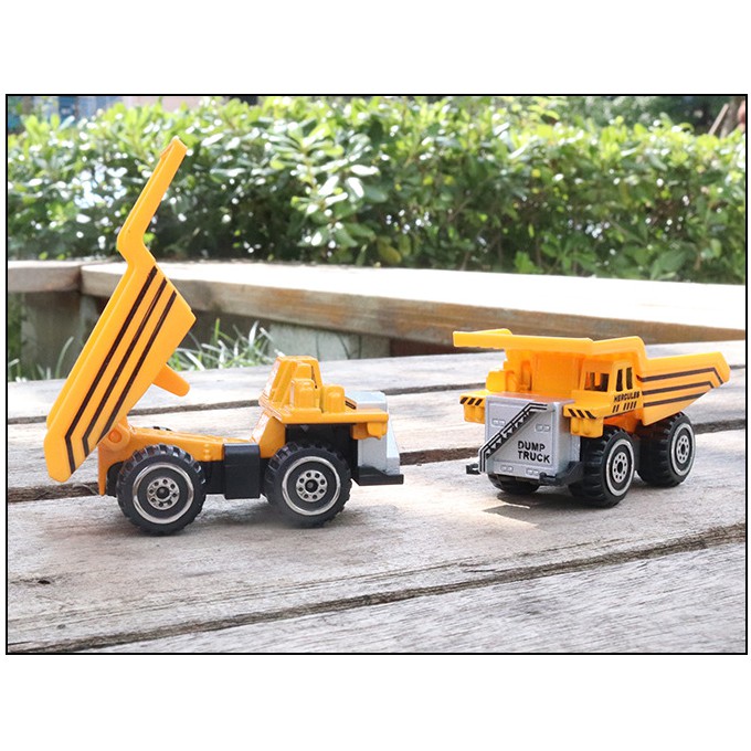 Mô hình xe công trình mini đồ chơi trẻ em bằng hợp kim và nhựa gồm 6 xe