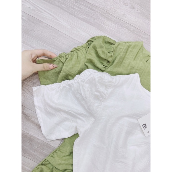 Váy rúm eo tay phồng cổ tròn xinh