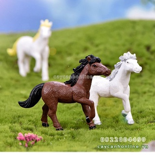 Tượng mô hình ngựa trang trí tiểu cảnh ngựa ô bạch mã nâu trang trí sân vườn