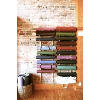Kệ gỗ treo thảm YOGA TRÒN đủ size đủ màu