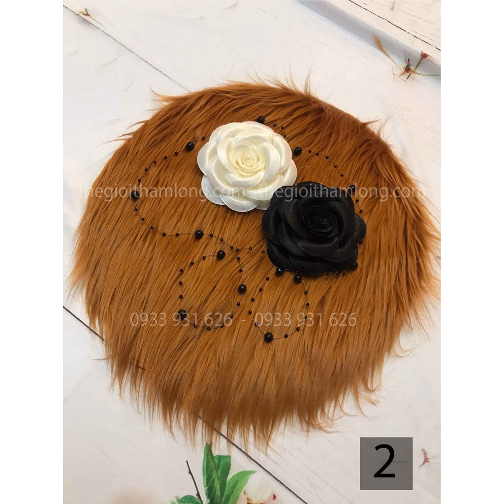 Combo Thảm Lông Tròn Chụp Ảnh Nail Phụ Kiện + Dây Chuỗi Hạt Thưa + 2 Hoa Hồng Cầm Tay + Phông Nền Vân Gỗ 3D