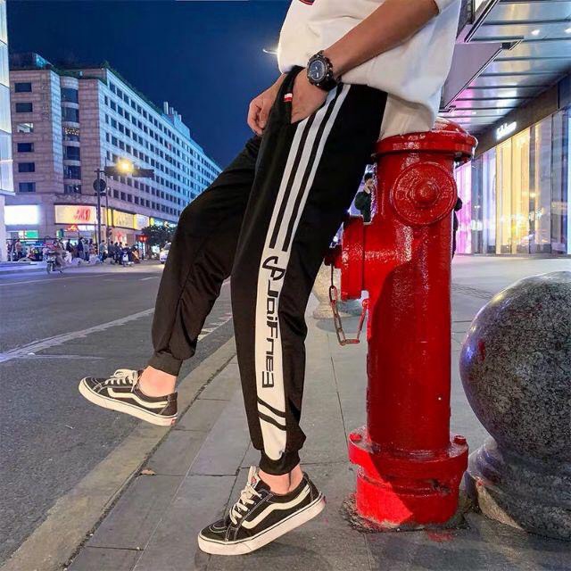 Quần Jogger Nam Phối Sọc Trắng Lớn Trẻ Trung Năng Động Siêu Hot [New Unisex]