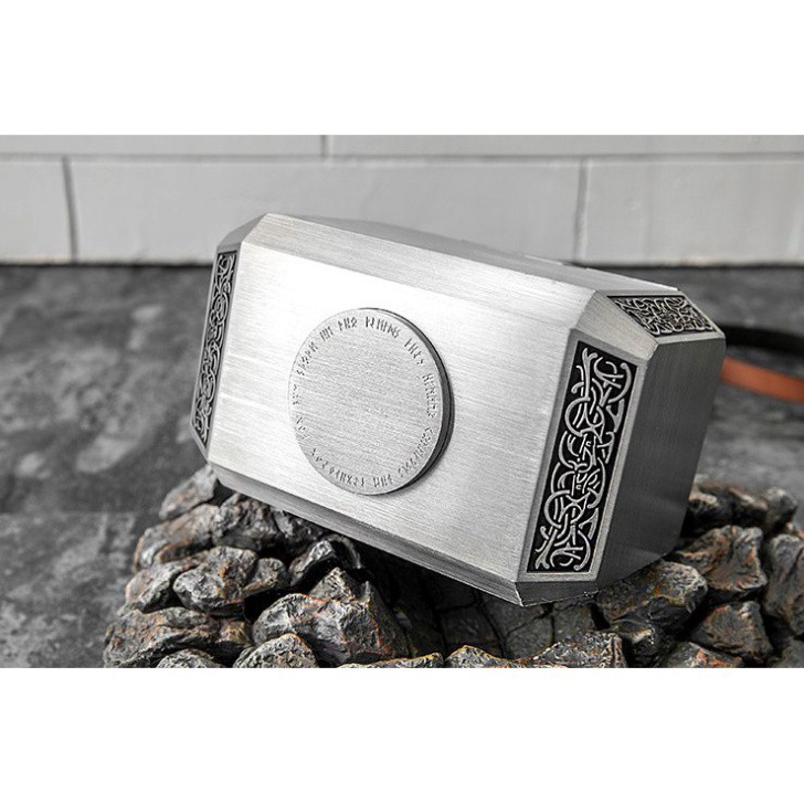 Mô hình Búa Thor Mjolnir Marvel kim loại kích cỡ 1:1