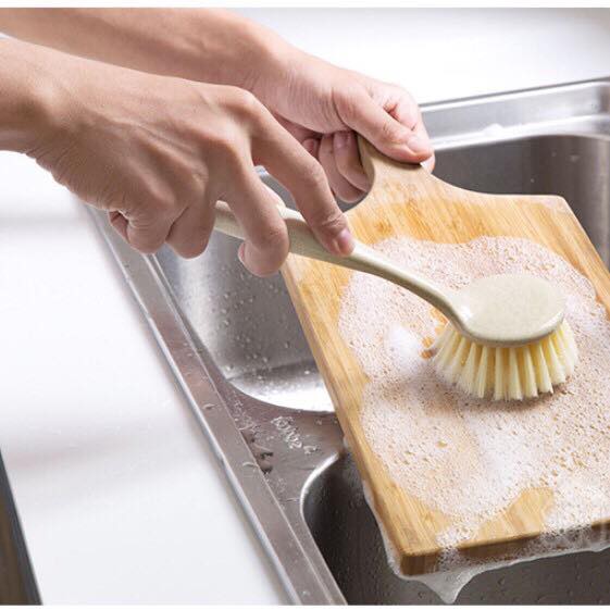 Bàn chải cọ rửa nhà bếp đa năng có tay cầm dài, chiều dài 21cm, chất liệu rơm lúa mì an toàn sức khỏe