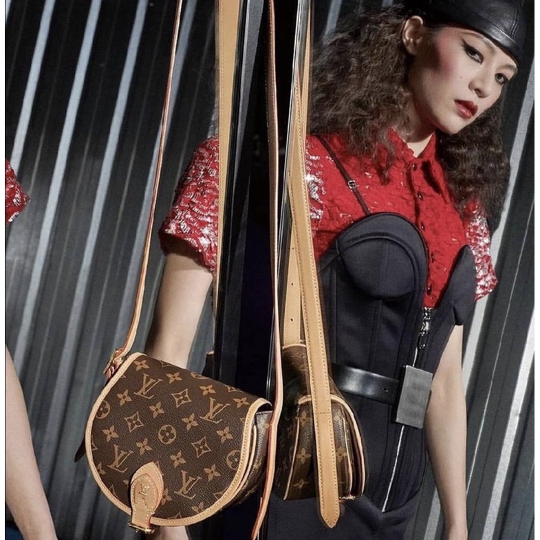Túi Đeo LOUIS VUITTON