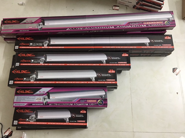 Đèn máng XILONG ánh sáng 10500k