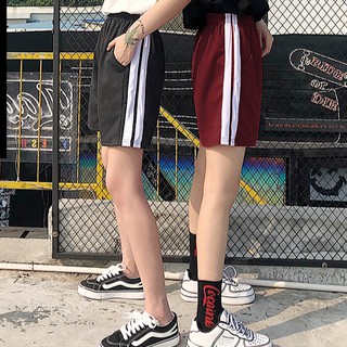 quần short jeans ống rộng
