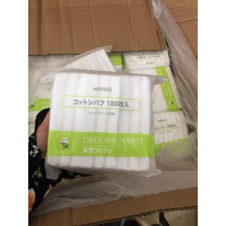 Bông tẩy trang miniso