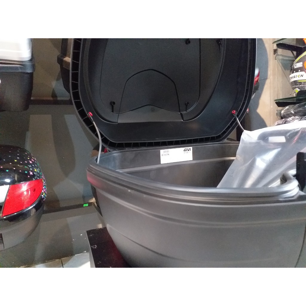 Thùng Sau Givi B360N - Thùng Givi Chính Hãng 36L Gắn Sau Xe Máy - Bạn Phượt