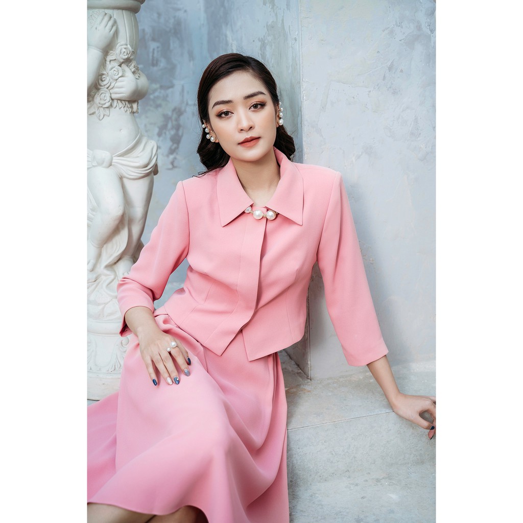 Áo kiểu dáng croptop Eva De Eva 21SOTE002H