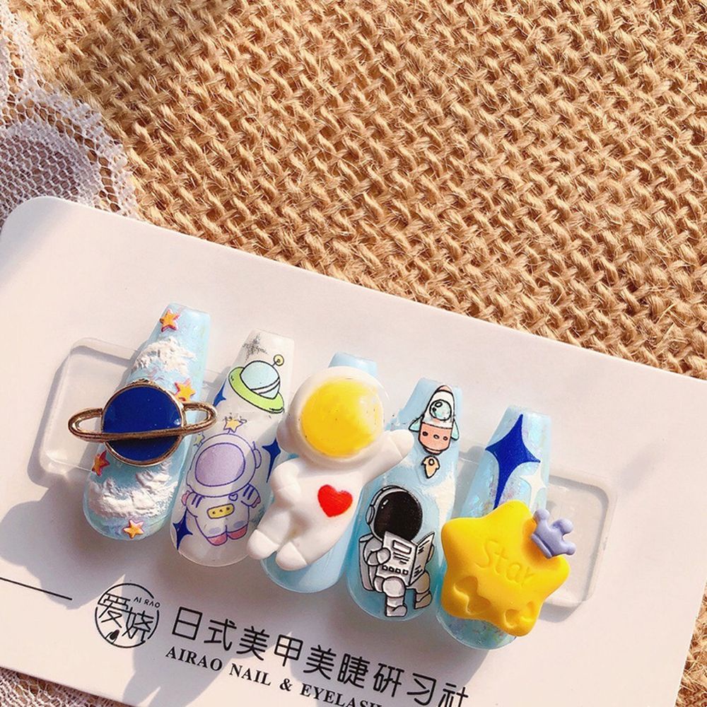 [Hàng mới về] Nhãn Dán Họa Tiết Hoạt Hình 3D Trang Trí Móng Tay DIY