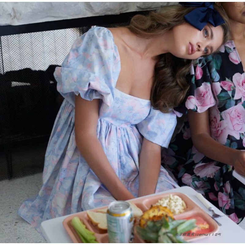 [Mã FAGREEN1505 giảm tới 30K đơn 99K] Đầm dáng xòe babydoll cổ vuông vải hoa loang màu xanh size S/M/L | BigBuy360 - bigbuy360.vn