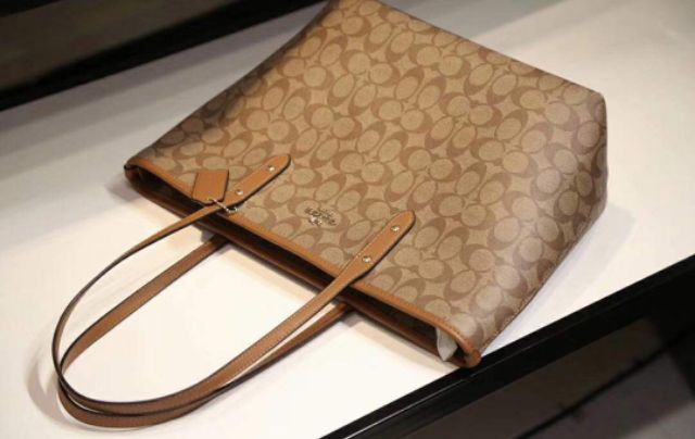 Túi Coach Shopper City Zip Tote