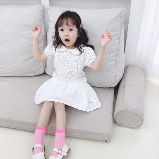 Set váy Beekids thô đục lỗ bé gái