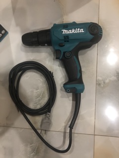 Máy khoan động lực Makita HP0300