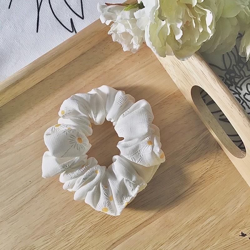 Dây Buộc Tóc Scrunchies Hoa Cúc Trắng - PK0046