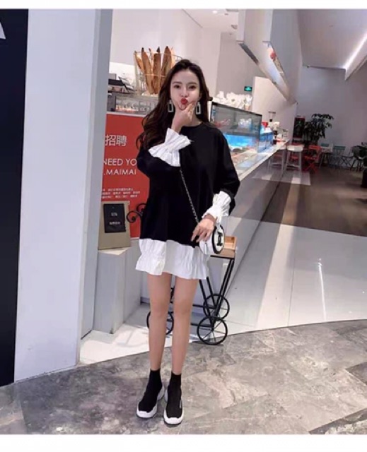 Áo hoodie đen không nón phối bèo trắng siêu xinh hot trend uzzlang 2020