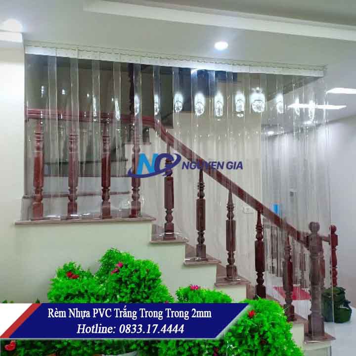 Rèm nhựa PVC (C1.8m) ngăn lạnh, cản bụi.