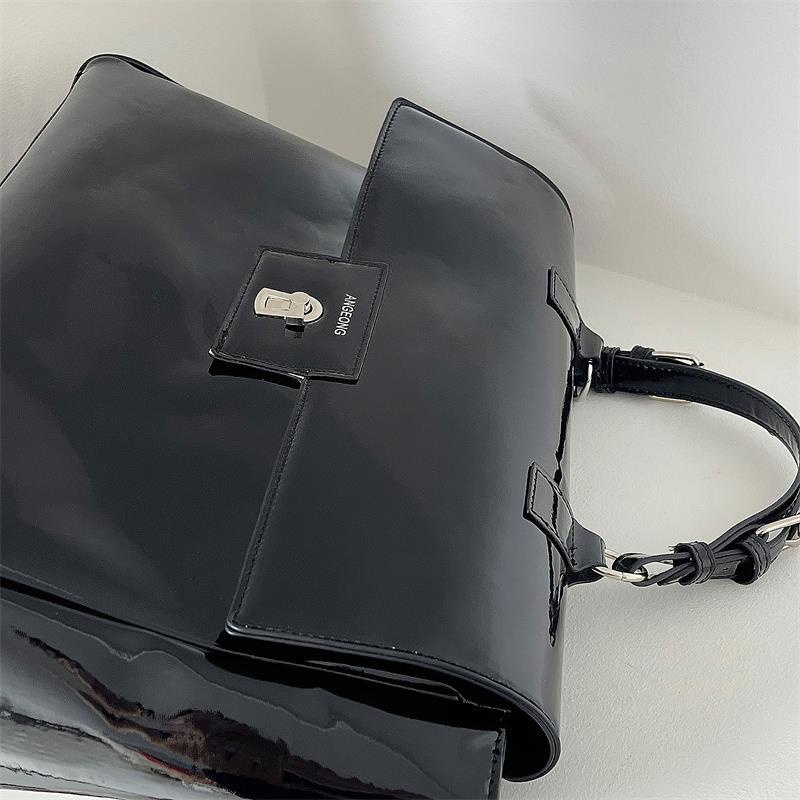 Túi Đeo Vai Cỡ Lớn Thời Trang Cho Nữ