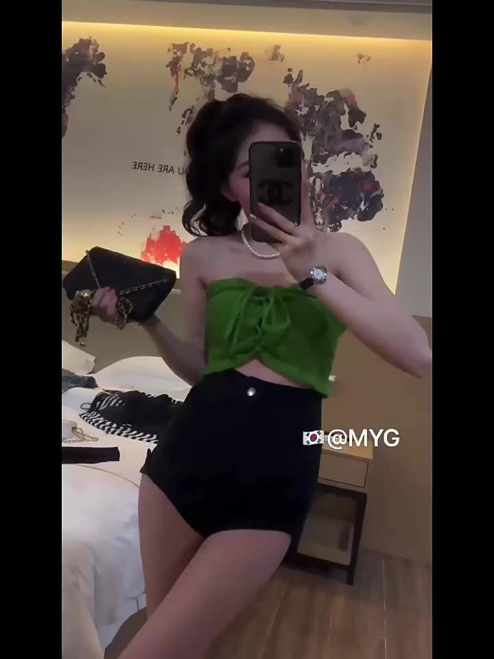 「MANSA」Áo Lửng Hở Rốn Phong Cách Hàn Quốc Thời Trang Cho Nữ quây áo dây croptop áo không dây | BigBuy360 - bigbuy360.vn