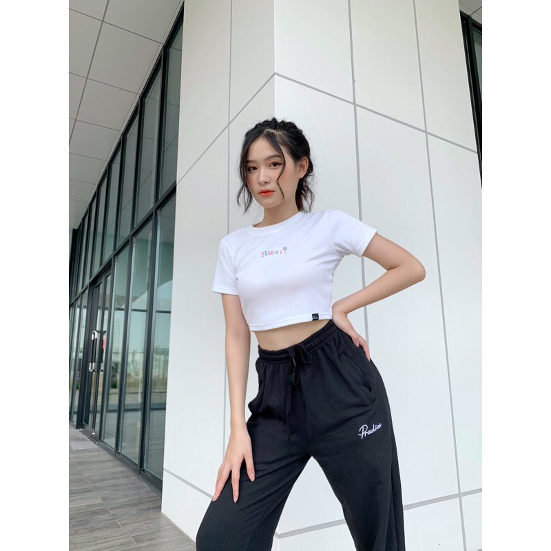 [Mã WASTUP giảm 10% tối đa 30K đơn 99K] CROPTOP FLOWIES | BigBuy360 - bigbuy360.vn