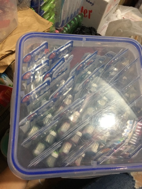 1 cây bản chải đánh răng siêu mềm Thái Lan