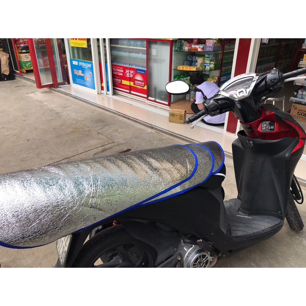 Kích Thước: 90 x 45 cm -  Che Yên Xe Máy To Nhất Thị Trường - Che Thoải Mái Yên Xe SH, Lead,...