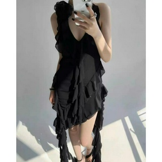 Váy 2 dây hở lưng quyến rũ lót lụa