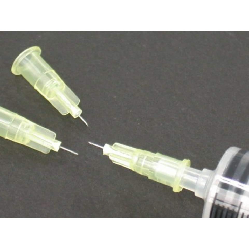 Xả 100 kim 30G 4mm hết date dùng học tiêm (lưu ý hàng hết date như ảnh )