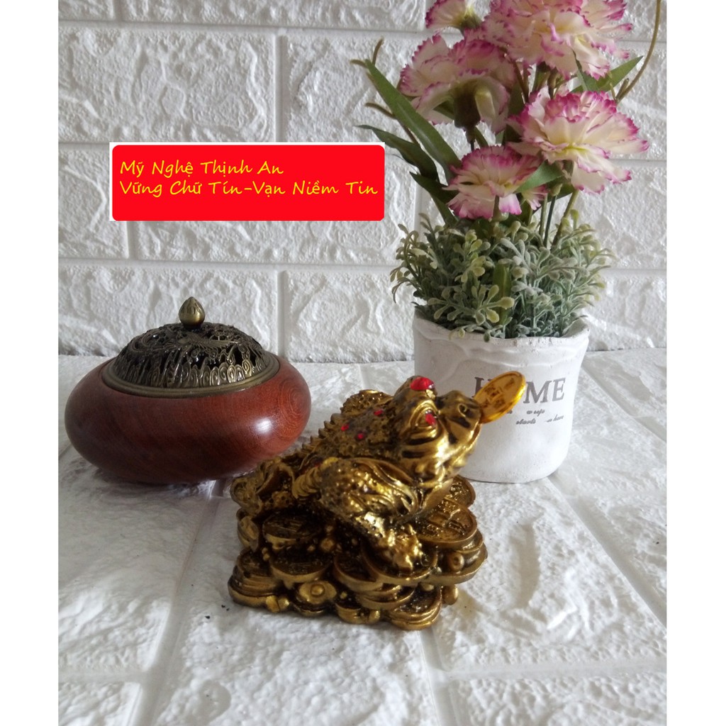 Thiềm thừ chiêu giữ tài lộc Cóc ba chân ngậm tiền vàng màu đồng - CMD10