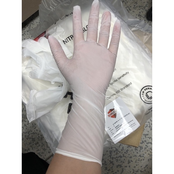 Gang tay cao su nitrile shirudo không bột siêu dai