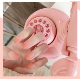móng tay giả màu hồng cam
